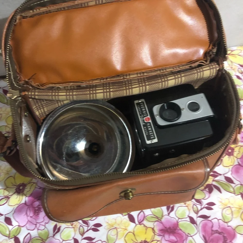 Ansco Camera Flash Brownie Hawkeye Set